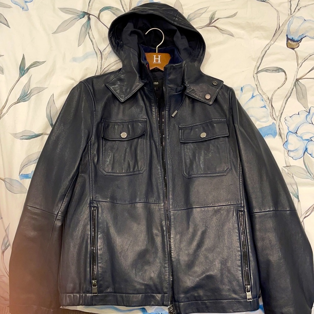 Boss leather jacket with hoody - like new !!